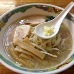 特麺コツ一丁ラーメン - ラーメン　700円　ニンニクちょっと