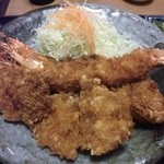 相模原 とん平 - 《特エビ》　ヒレカツ定食　￥2200-
