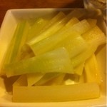 やきとんひなた - セロリ漬  ¥150