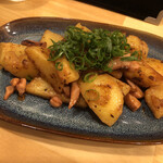 鉄板バル シャトー - 塩辛じゃがバター