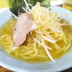 家系ラーメン まこと家 - 