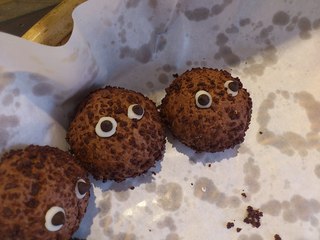 ココラデ - まっくろくろすけチョコパン