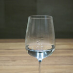 Yama - 温かいコブミカンと胡椒のお茶