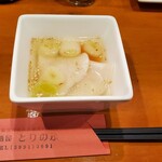 居酒屋鳥のぶ - お通し