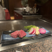鉄板焼･焼肉 なにわ (リーガロイヤルホテル大阪) - 