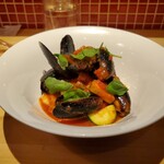 7FUKU - ムール貝の白ワイン蒸し