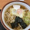 こぴあ おにぎり亭 - 料理写真:月見そば