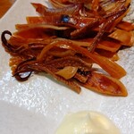 鯉幟 - あたりめ醤油漬け（580円）ほぼ冷酒とセットになるやつ