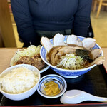 しな喜 - チャーシュー麺、唐揚げライスセット