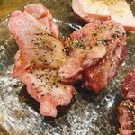 小野田商店 - 豚喉肉（盛合わせ）