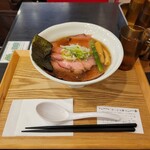 サッポロ ラーメン ハチ - 