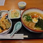 おかやまうどんすぎ茶屋 - 