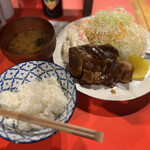 焼肉リゾート グアム - トンテキ定食