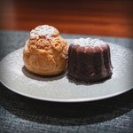 蒼 - 食べる時間に合わせて焼きあがるシュー生地に、出来立てカスタードをつめたシュークリーム。と、世界一好きなカヌレ♡　販売してほしい・・・