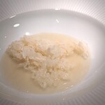 蒼 - 12か月特別育成の地頭鶏出汁のリゾット。濃厚な鶏出汁ですら清らかにしてしまう。思わず本体はどこへ行った!!と、食べたさの余り噛みつく(笑)　本体も中に全て入っていましたm(__)m