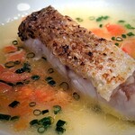 蒼 - さかな人長谷川さんの白甘鯛をアクアパッツァ仕立て。甘鯛の出汁でさっと煮た身を一旦引き上げて、皮目を焼いてからまた戻す。蒼さんのお料理の中でもトップクラスに好き・・・あ、どれもトップクラスで困る・・・