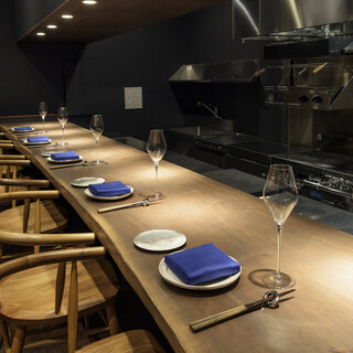[Private rooms available] A sophisticated Japanese modern space that you want to visit with your loved ones