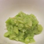 レンゲ - 25年6月　空豆の炒めもの　アルバ産の白トリュフ塩で