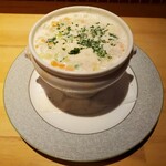 7FUKU - 牡蠣とベーコンのクラムチャウダー