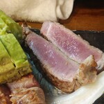 もつ焼 まるい - 焼き具合も味も最高の仔牛のステーキ