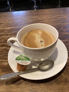 Ryu - ランチサービス。食後のコーヒー。すごく美味い。