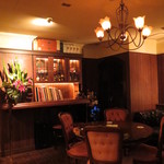 バースカーレット - 店内