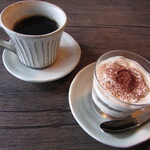 ラジクマリ - バリバリ食感のチョコティラミス・ブレンドコーヒー（H）