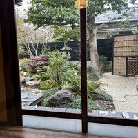 炭焼うな富士 白壁別邸 - 中庭②