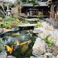 炭焼うな富士 白壁別邸 - 中庭①