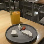 GOOD CHEESE GOOD PIZZA - 