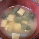 おふくろ亭 - 2023/01/24
      白ホル定食 ニンニク 大飯 500円
      チキンカツ 100円