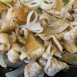 おふくろ亭 - 2023/01/24
      白ホル定食 ニンニク 大飯 500円
      チキンカツ 100円