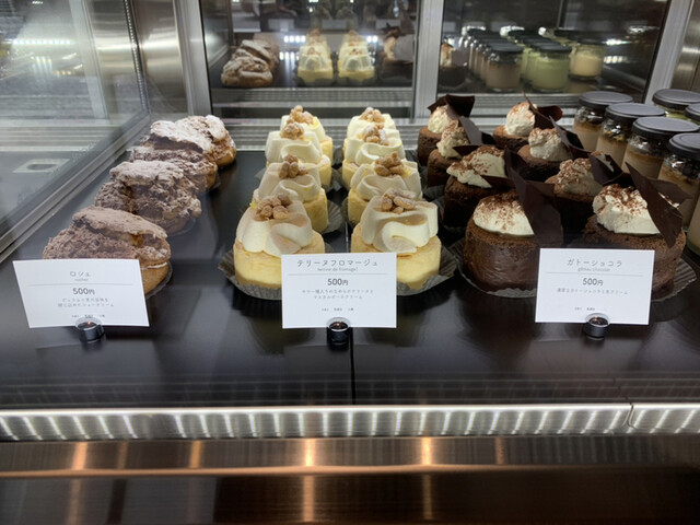 Patisserie Kyohei mikami (パティスリー キョウヘイ ミカミ) - 上野毛/ケーキ | 食べログ