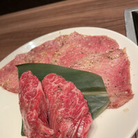 焼肉うしごろ 新宿三丁目店 - 