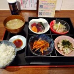 麺とおばんざいとお酒のお店 佳什 - 