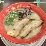 ラーメン(650円)