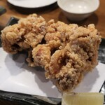 初代炙り家 弌  - ・「鶏もも肉の唐揚げ 1ヶ × 3(各¥180)」