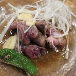 初代炙り家 弌  - ・「鮪ほほ肉ステーキ(¥540)」のちょい崩し後。