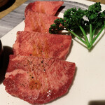 Taishuu Yakiniku Horumon Sakaba Toriton - 