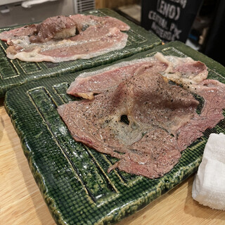 池袋東口 肉寿司_0