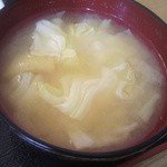ごはん畑 - キャベツの味噌汁
