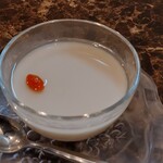 天府之國 - これも手作り、めちゃうま杏仁豆腐