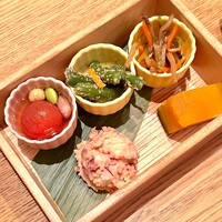 京都石塀小路豆ちゃ 日本橋 - 