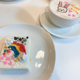 Arty cafe_1
