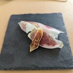 アンソレイエ - 生ハムといちじく