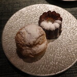 蒼 - 小菓子(シュークリームとカヌレ)＆コーヒー