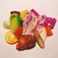 ラ・ボンヌターブル - 