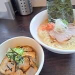 Ramen gohan kuraie - 炙りチャーシュー丼　350円