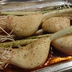 カウンター焼肉かるび - 八尾にんにくホイル焼き