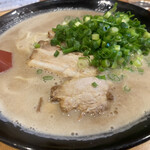 ラーメン加藤 - 豚骨ラーメン